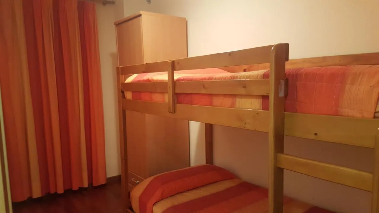 Apartamento Can Marxant, Centrico, Servicios Al Lado Y Cruce De Senderos Molló